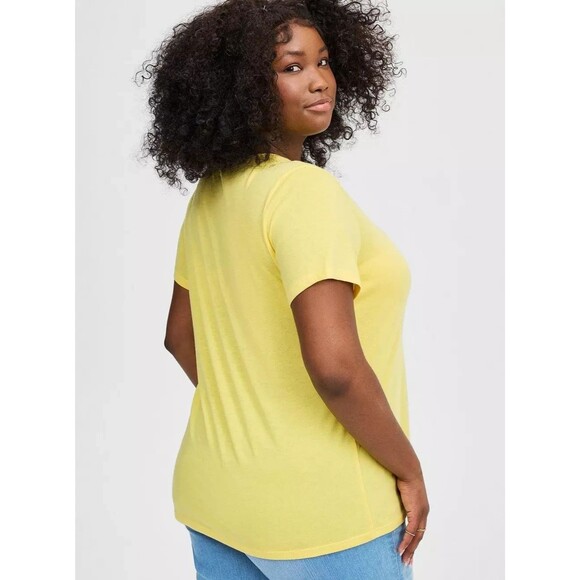 NWT Torrid Signature Jersey Crew Neck Tee in Snapdragon Size 4 or 26 Plus - Picture 2 of 4